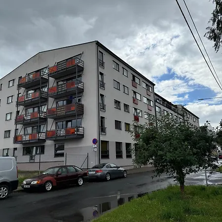 Lovely Studio With Balcony In Central *
